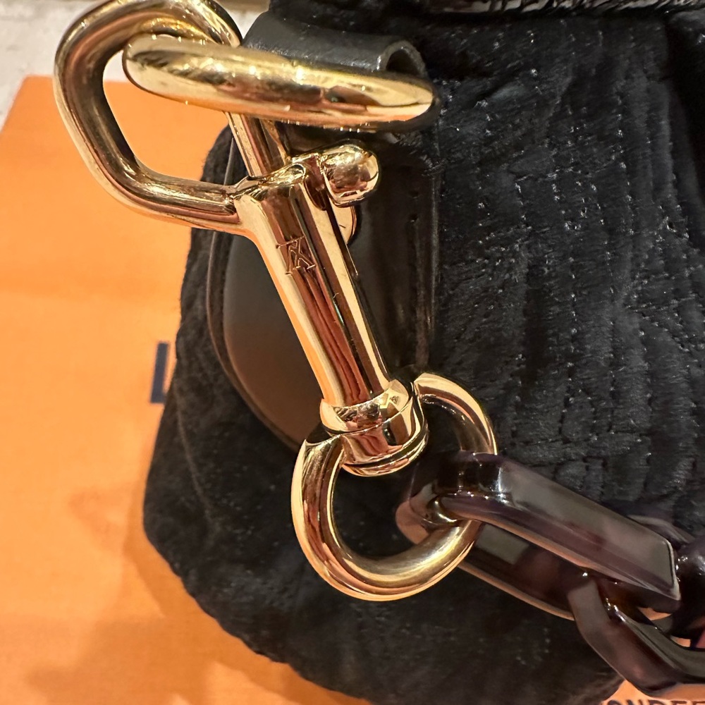 Louis Vuitton Black Monogram Motard AfterDark Bag - Picture 5 of 10
